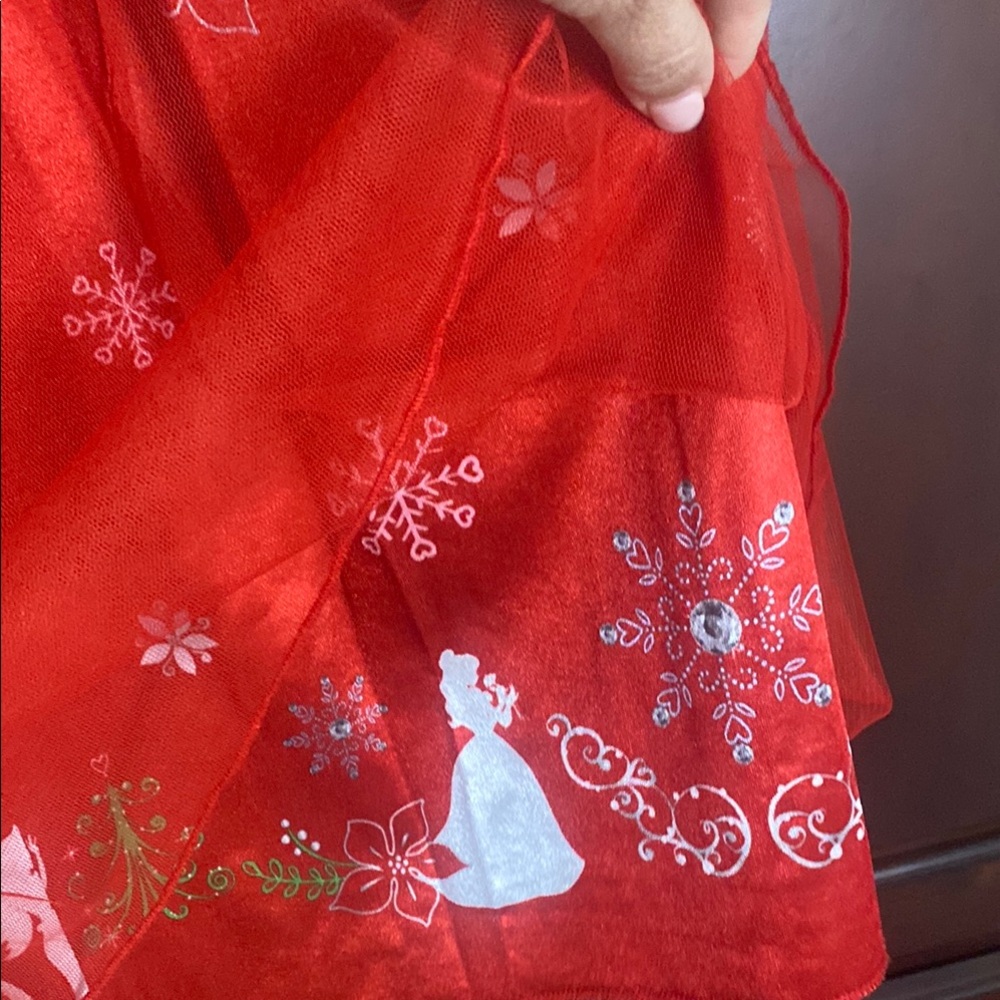 Disney Princess Red Kids Costume or sleepwear. - Picture 6 of 10